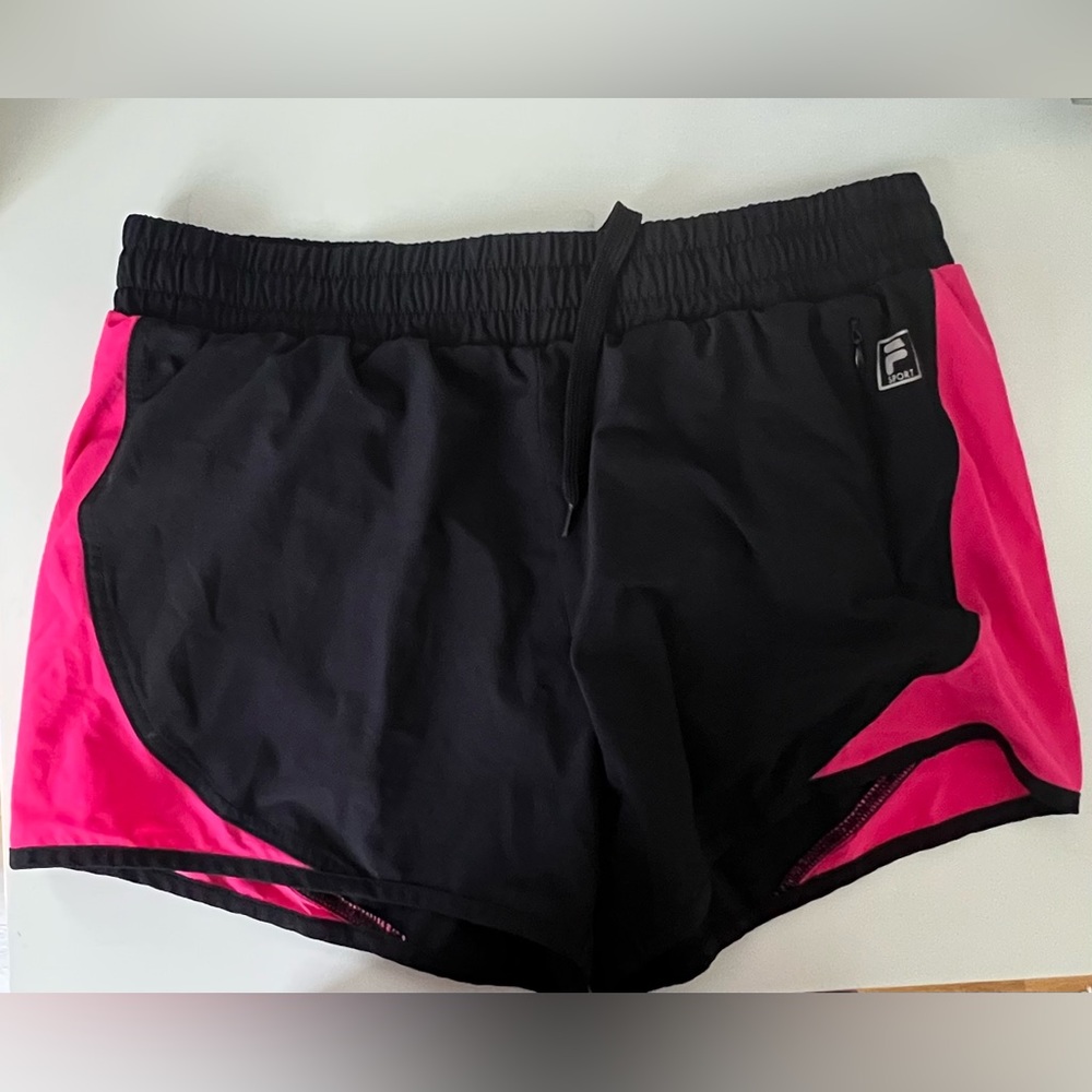 Fila Women’s Athletic Shorts - M